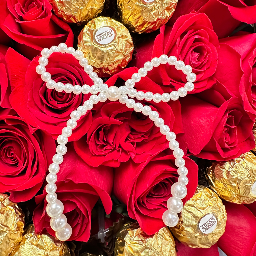 Red Coquette Heart – A Tender and Romantic Masterpiece
