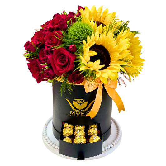 Rose and Sunflower Perfection – A Stunning Blend of Elegance and Joy